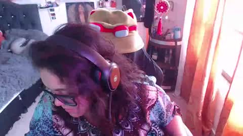 marcela2101 online show from 10, 3, 2025