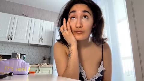 Kylie online show from 28, 2, 2026