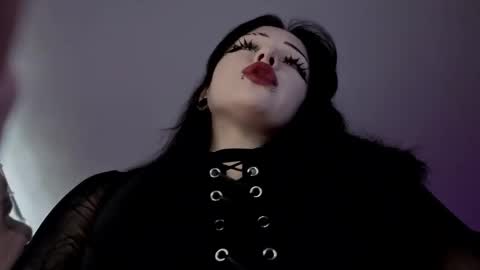 Snapshot of marceline_red chatting on 30, 5, 2026 Lady Marceline online show from 30, 5, 2026