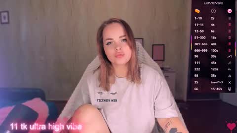 Snapshot of marcelinepeach chatting on 18, 9, 2025 Sara online show from 18, 9, 2025