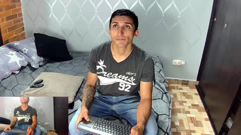 Snapshot of marckmuscle chatting on 27, 12, 2024 Marck Independent model online show from 27, 12, 2024
