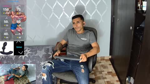 Snapshot of marckmuscle chatting on 3, 2, 2025 Marck Independent model online show from 3, 2, 2025