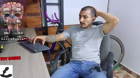 Snapshot of marckmuscle chatting on 15, 9, 2025 Marck Independent model online show from 15, 9, 2025