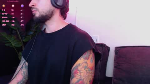 marco_allison43 online show from 4, 12, 2025