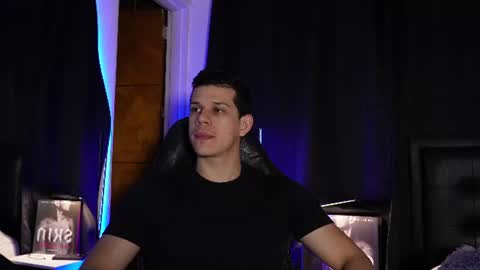 Snapshot of marcosullivan_ chatting on 8, 7, 2026 Marco Sullivan online show from 8, 7, 2026