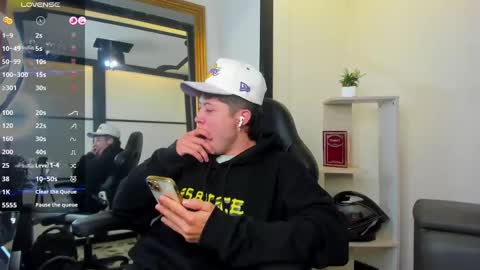 Snapshot of marcuscollins1_ chatting on 13, 11, 2025 Marcus online show from 13, 11, 2025