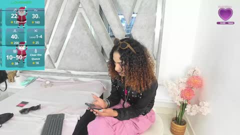 Snapshot of marfilastrom chatting on 19, 12, 2024 marfilastrom online show from 19, 12, 2024