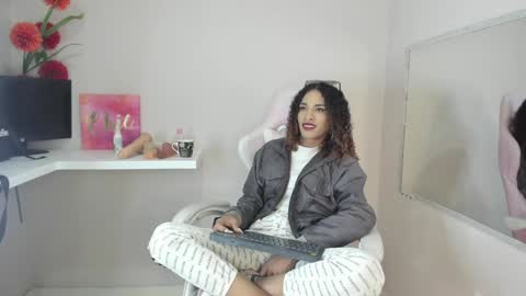 Snapshot of marfilastrom chatting on 15, 1, 2025 marfilastrom online show from 15, 1, 2025