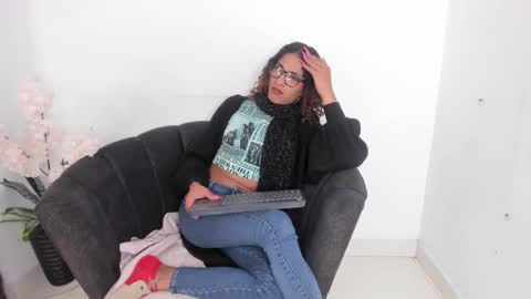 Snapshot of marfilastrom chatting on 7, 3, 2025 marfilastrom online show from 7, 3, 2025