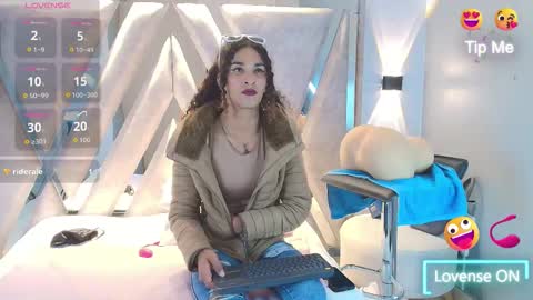 Snapshot of marfilastrom chatting on 18, 9, 2025 marfilastrom online show from 18, 9, 2025