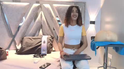 Snapshot of marfilastrom chatting on 17, 10, 2025 marfilastrom online show from 17, 10, 2025