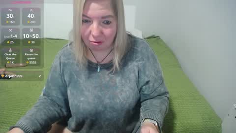 Snapshot of margaret_gem chatting on 25, 1, 2025 margaret gem online show from 25, 1, 2025