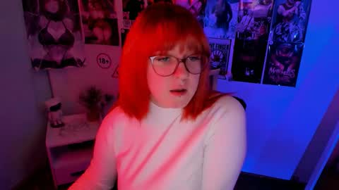 Snapshot of margaret_red chatting on 9, 11, 2025 Margaret online show from 9, 11, 2025