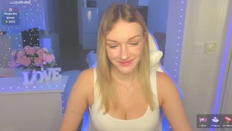 Snapshot of margaretsweet1 chatting on 28, 9, 2025 Margaret online show from 28, 9, 2025