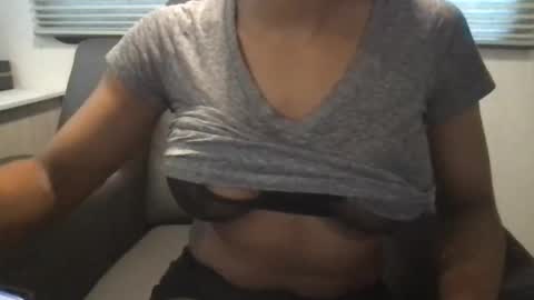 Snapshot of margaux_lumiere chatting on 20, 9, 2025 margaux_lumiere online show from 20, 9, 2025