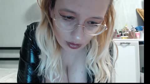 margo_shine online show from 1, 5, 2026