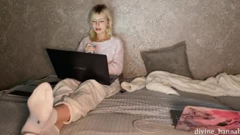 Snapshot of margochu chatting on 29, 9, 2025 Margo online show from 29, 9, 2025