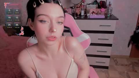 Snapshot of margopink chatting on 4, 10, 2025 Margot online show from 4, 10, 2025