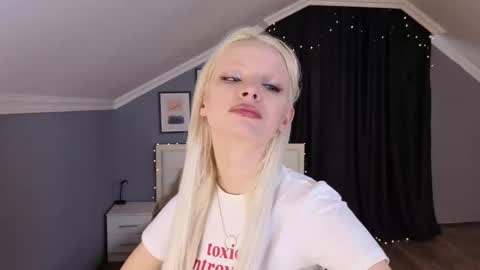 Milena online show from 21, 2, 2026