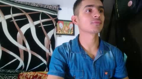 Snapshot of maria_and_angel17 chatting on 2, 1, 2025 Mara and ngel online show from 2, 1, 2025