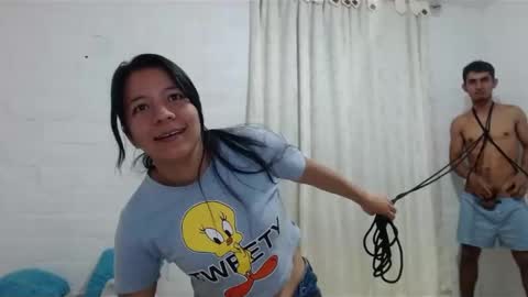 Snapshot of maria_and_angel17 chatting on 31, 1, 2025 Mara and ngel online show from 31, 1, 2025