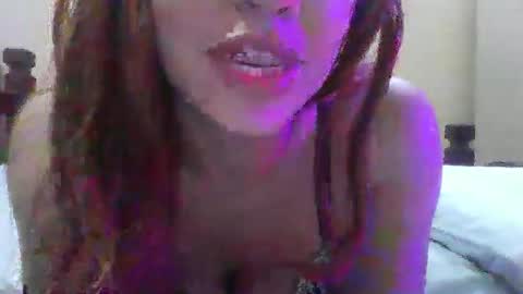 Snapshot of maria_eugenia chatting on 7, 11, 2025 Mareu online show from 7, 11, 2025