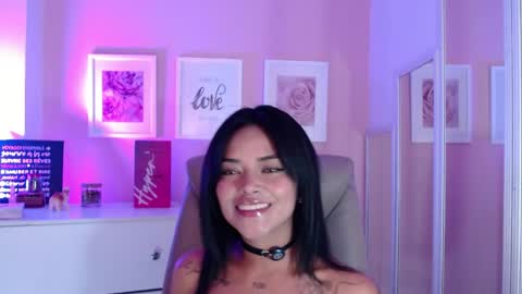 Snapshot of maria_jones chatting on 22, 5, 2026 Instagram soymj01 online show from 22, 5, 2026