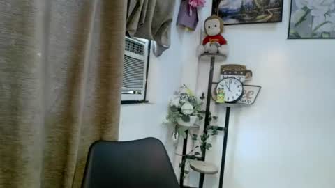 Snapshot of maria_laboxxx chatting on 23, 9, 2025 Marga online show from 23, 9, 2025