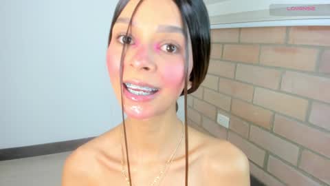 S O F I A  model independent online show from 23, 12, 2024