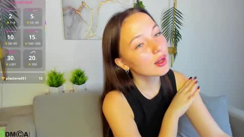 Snapshot of maria_solis chatting on 11, 11, 2025 Maria online show from 11, 11, 2025