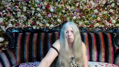 Snapshot of mariabelladonna chatting on 28, 11, 2025 Maria online show from 28, 11, 2025