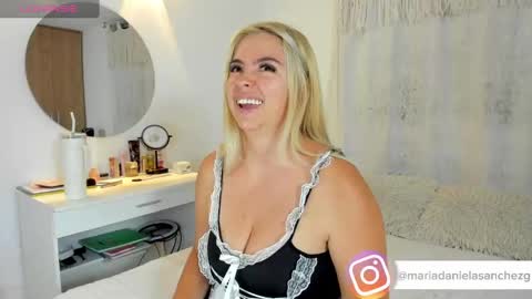 Snapshot of mariadanielasanchez chatting on 27, 9, 2025 mariadanielasanchez online show from 27, 9, 2025