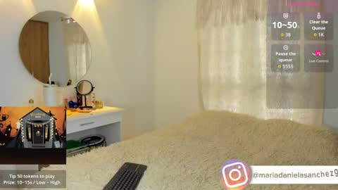 Snapshot of mariadanielasanchez chatting on 3, 10, 2025 mariadanielasanchez online show from 3, 10, 2025