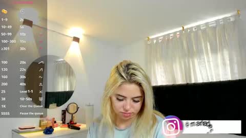 Snapshot of mariadanielasanchez chatting on 12, 10, 2025 mariadanielasanchez online show from 12, 10, 2025