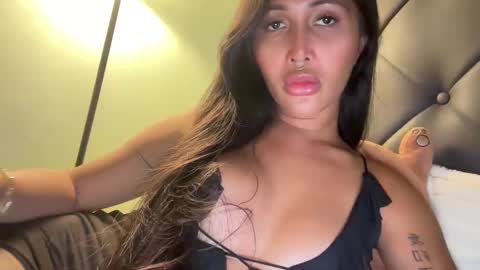 Snapshot of mariafatale_00 chatting on 4, 3, 2025 Maria online show from 4, 3, 2025