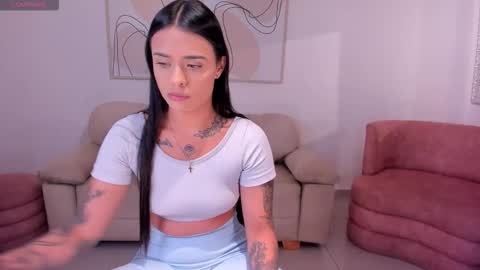 Snapshot of mariaherrera_ chatting on 17, 9, 2025 MARIA HERRERA online show from 17, 9, 2025