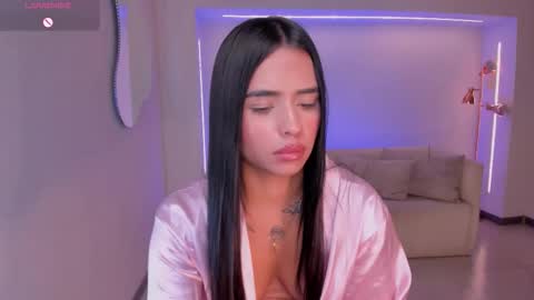 Snapshot of mariaherrera_ chatting on 9, 10, 2025 MARIA HERRERA online show from 9, 10, 2025