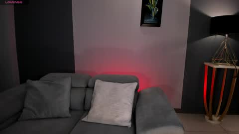 Snapshot of mariaherrera_ chatting on 9, 5, 2026 MARIA HERRERA online show from 9, 5, 2026