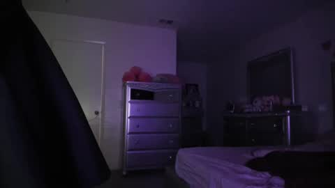 Snapshot of mariahpinkkitty chatting on 4, 2, 2025 Pinkkitty online show from 4, 2, 2025