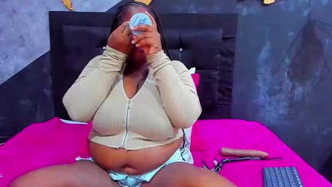 Snapshot of mariam__rossi chatting on 30, 11, 2025 MARIAM online show from 30, 11, 2025