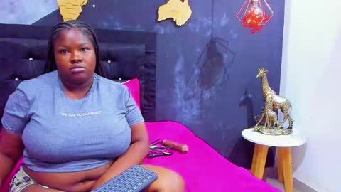 Snapshot of mariam__rossi chatting on 2, 12, 2025 MARIAM online show from 2, 12, 2025