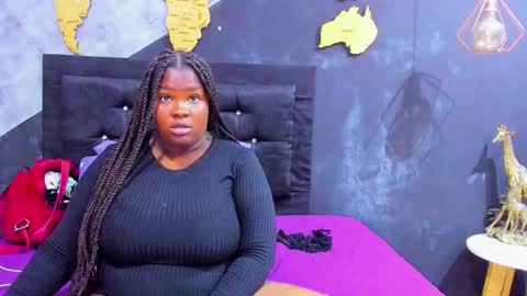 Snapshot of mariam__rossi chatting on 14, 12, 2025 MARIAM online show from 14, 12, 2025