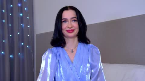 MariaMenson online show from 23, 1, 2025