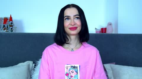 MariaMenson online show from 24, 1, 2025