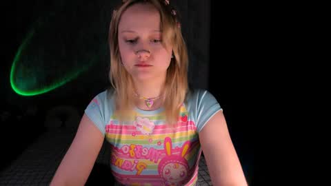 Snapshot of mariamilkis chatting on 8, 2, 2025 Maria online show from 8, 2, 2025