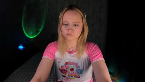 Snapshot of mariamilkis chatting on 10, 2, 2025 Maria online show from 10, 2, 2025