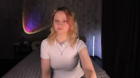Snapshot of mariamilkis chatting on 23, 2, 2025 Maria online show from 23, 2, 2025