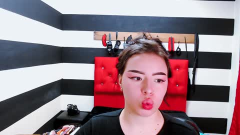 Snapshot of marian_ran_ chatting on 27, 1, 2025 Marian online show from 27, 1, 2025