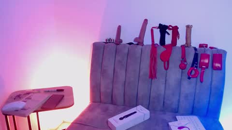 Snapshot of marian_ran_ chatting on 22, 11, 2025 Marian online show from 22, 11, 2025