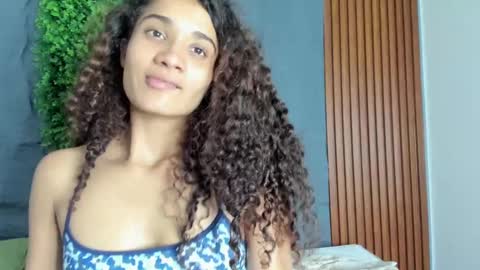 Snapshot of marian_rios chatting on 4, 3, 2025 Marian online show from 4, 3, 2025